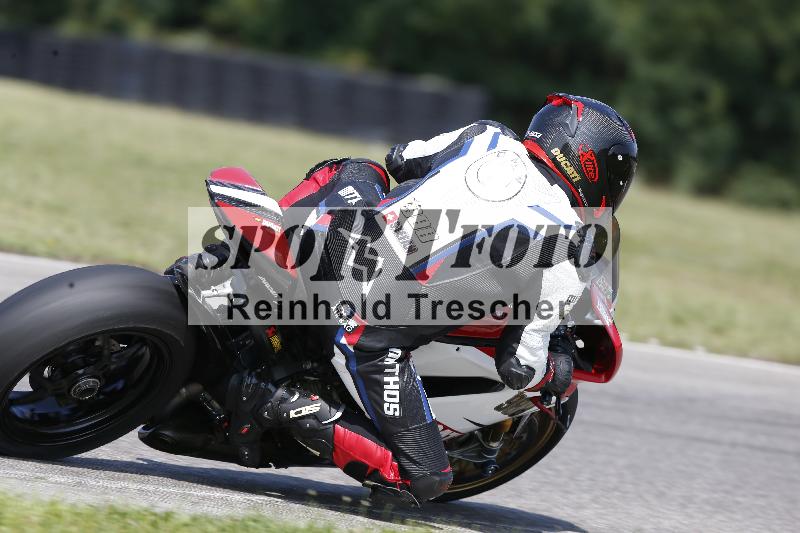 /45 10.08.2025 Plüss Moto Sport ADR/Freies Fahren/988